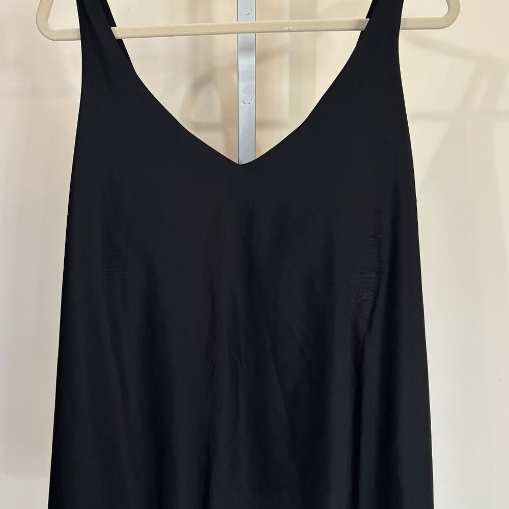 32 Degrees Cool Tank Top V-Neck Cami Black Built-in Cups Shelf Bra Shirt XL - Picture 2 of 10